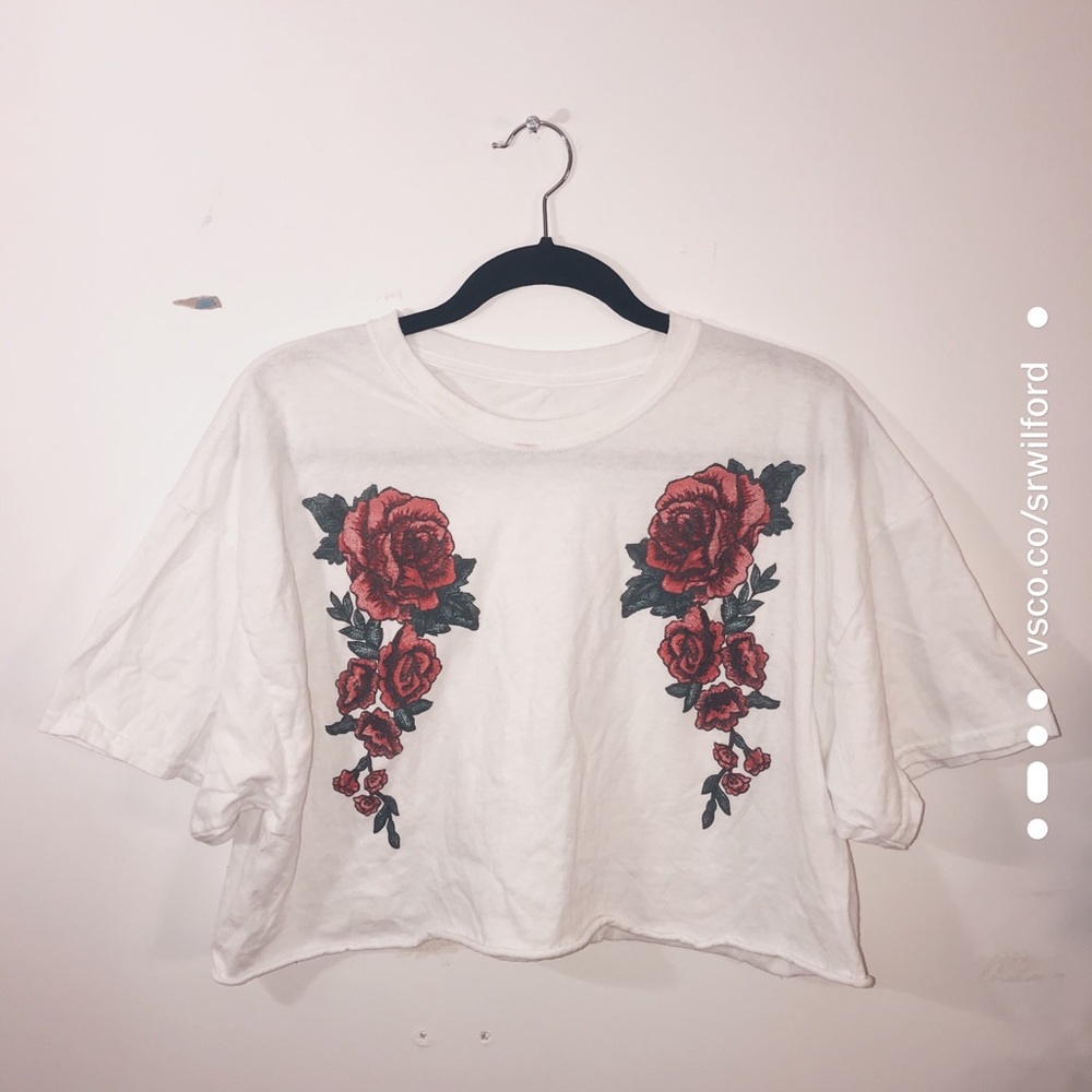 Rose Graphic Crop Top